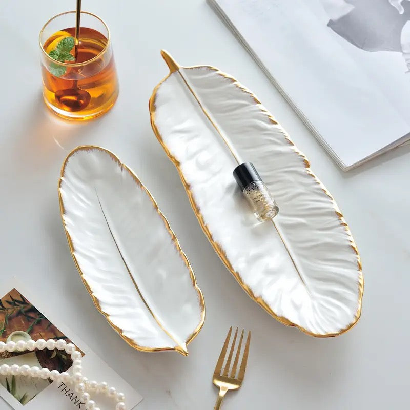 Feather Elegance Plate