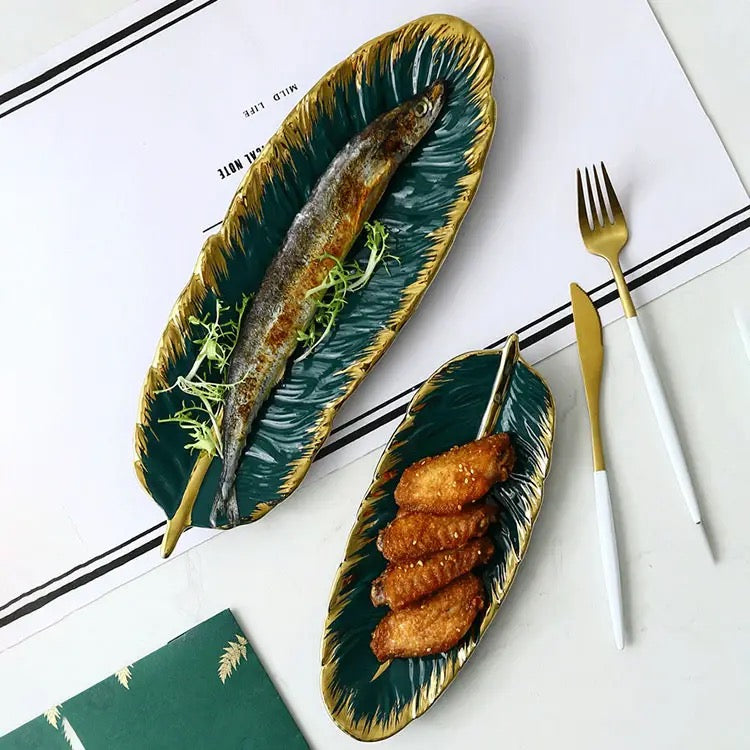 Feather Elegance Plate