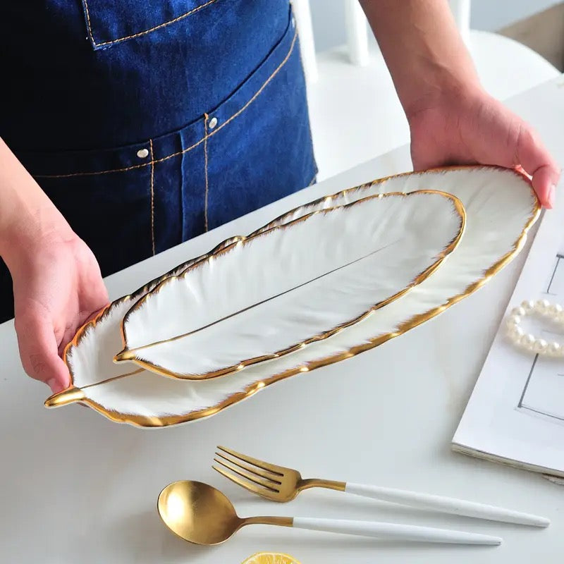 Feather Elegance Plate