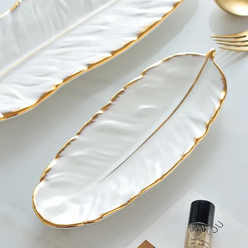 Feather Elegance Plate