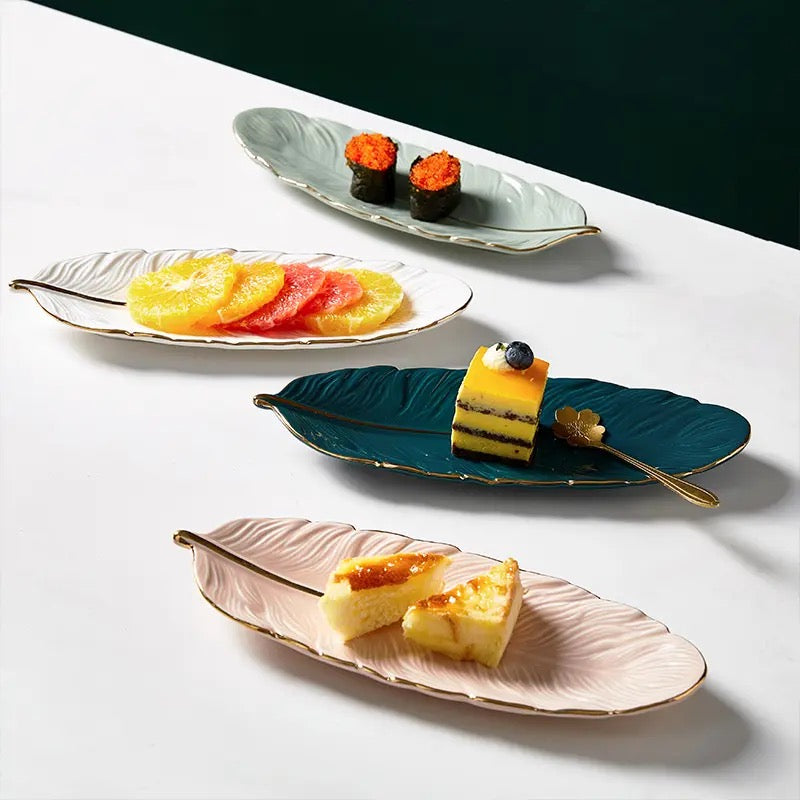 Feather Elegance Plate